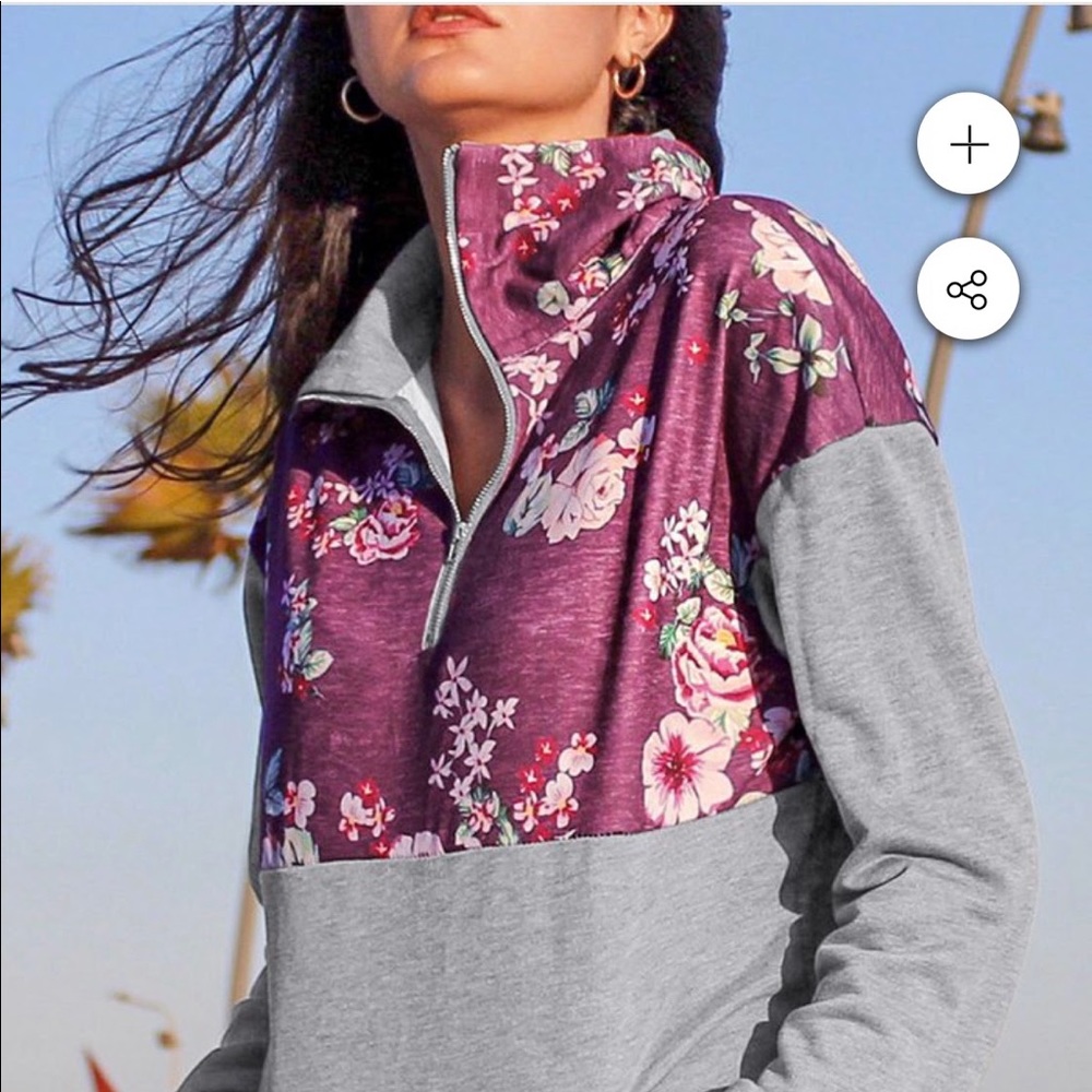 🎉 HP 🎉🌺Floral grey pullover🌺